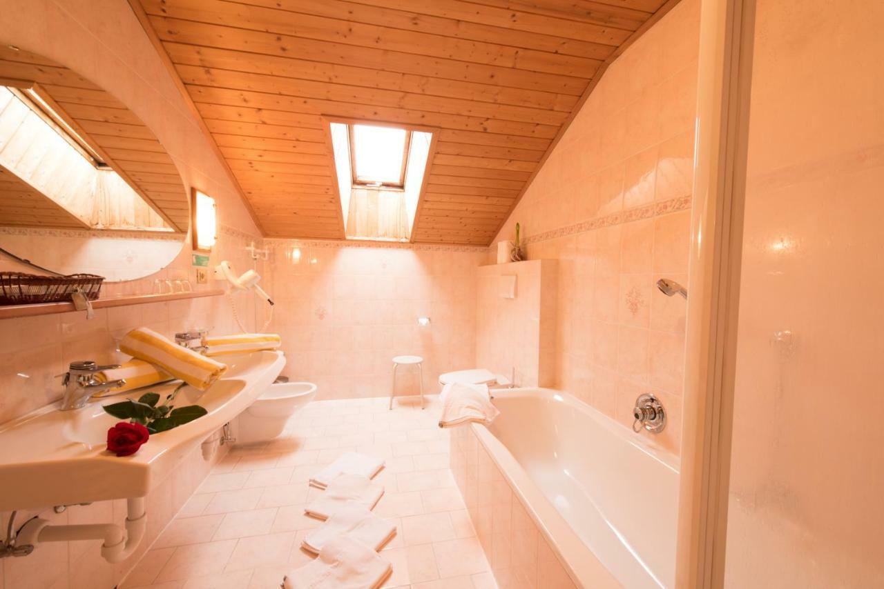Villa Rier Сьюзі Екстер'єр фото